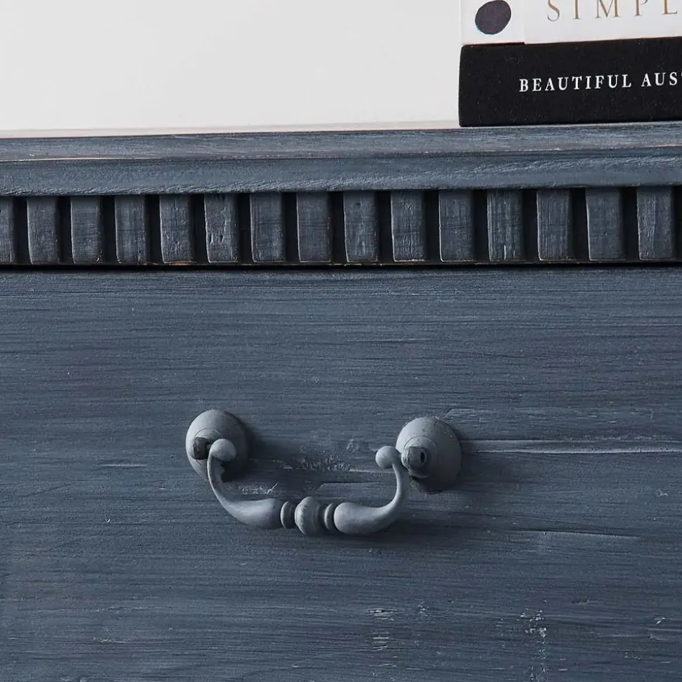 Albury Chest of Drawers