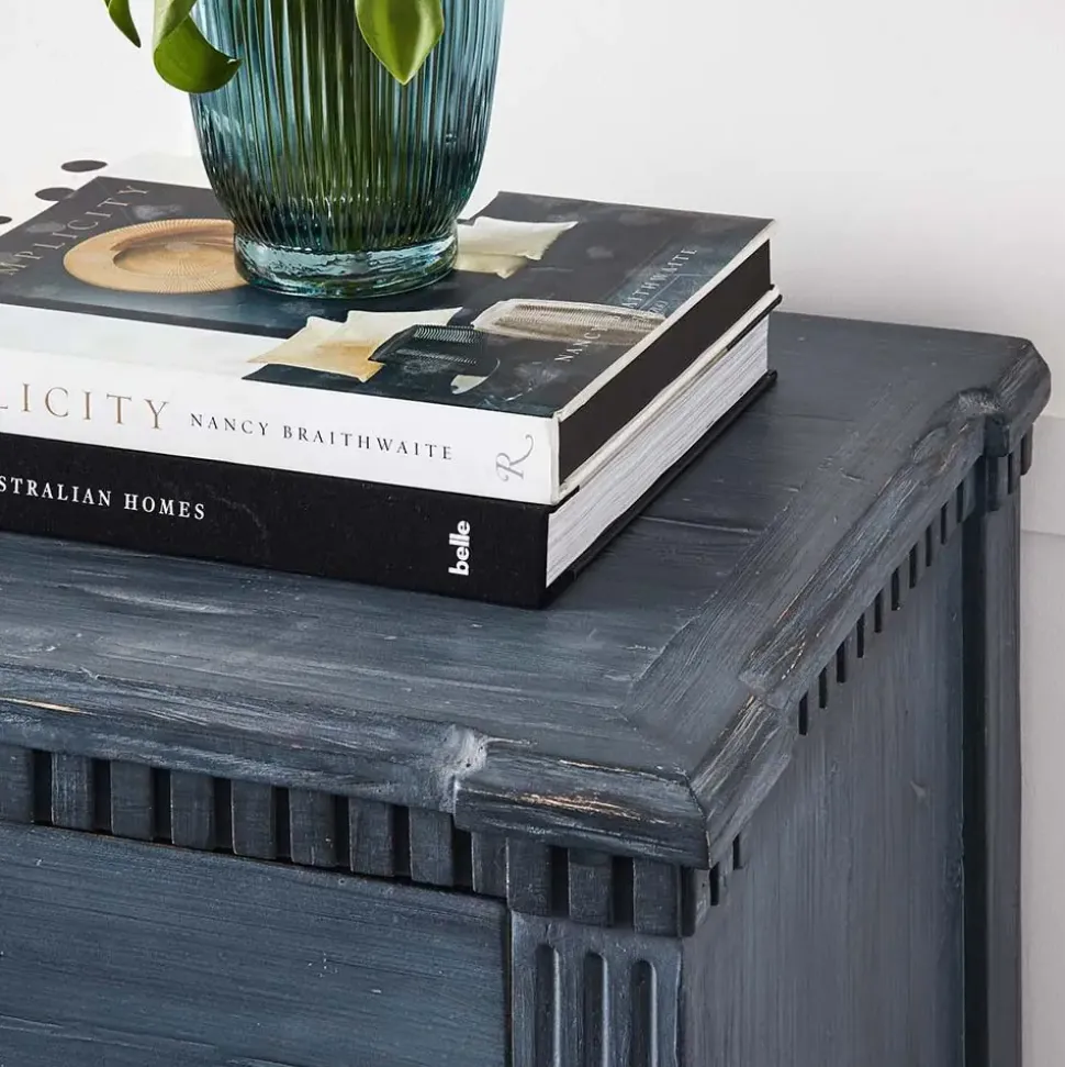 Albury Chest of Drawers