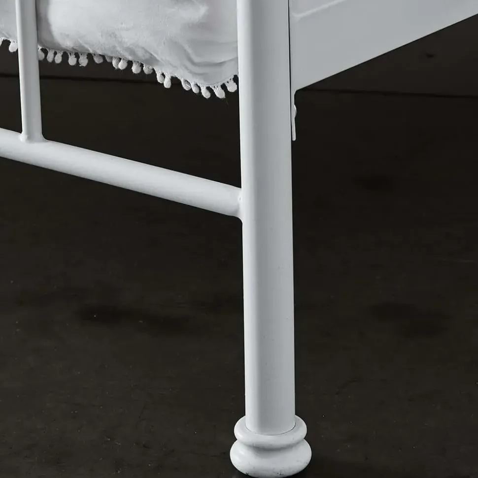 Alexander Queen Bed