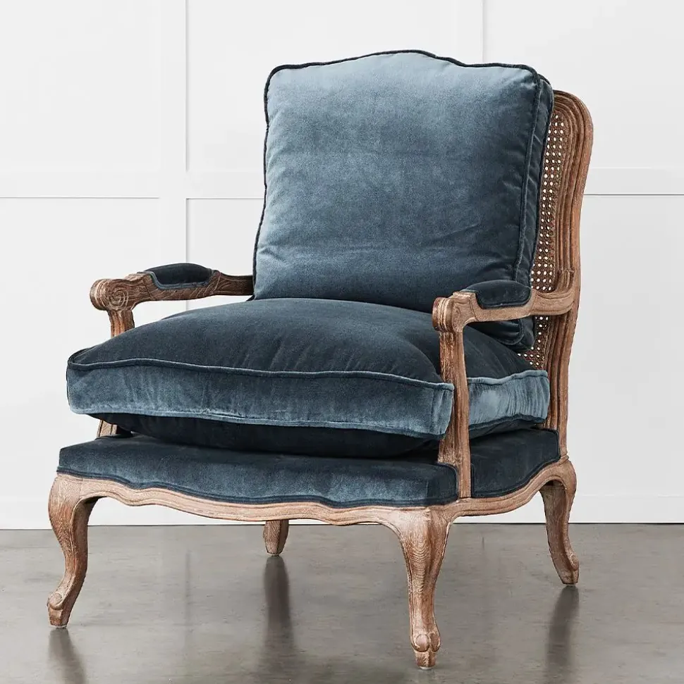 Amadeus Armchair