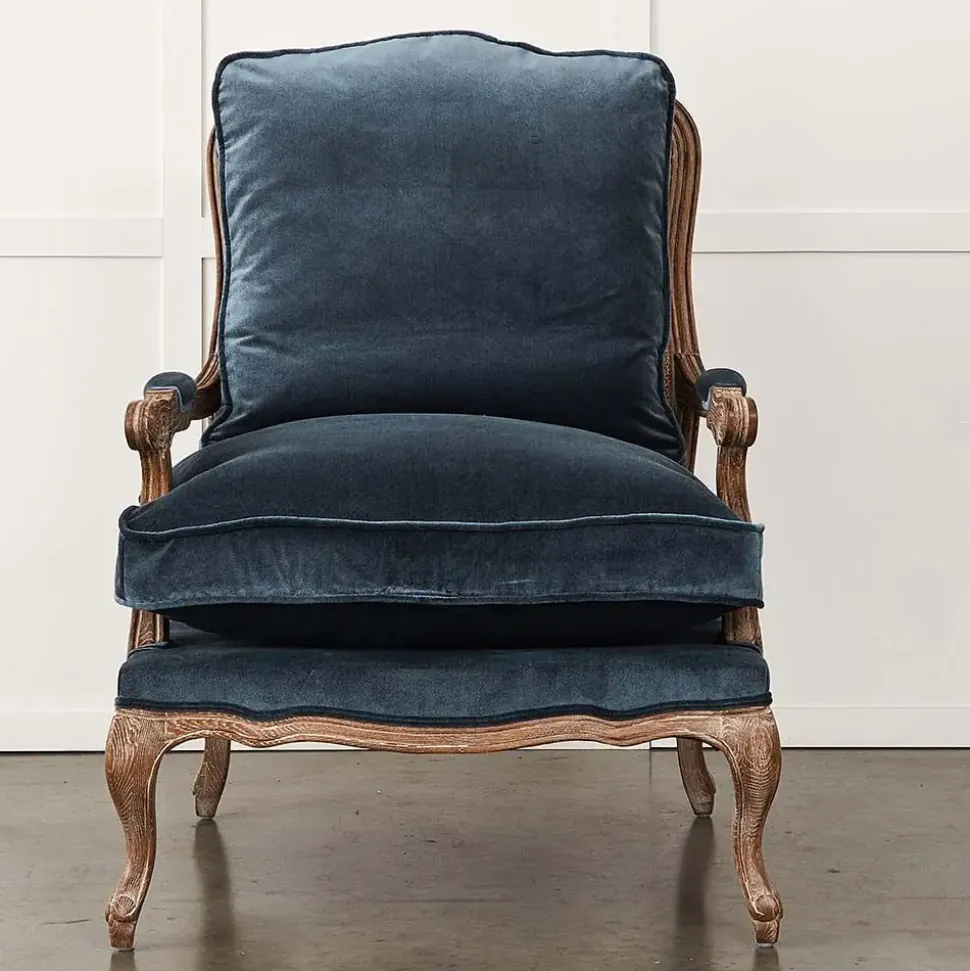 Amadeus Armchair