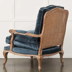 Amadeus Armchair