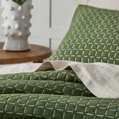 Arabella Coverlet 240x260