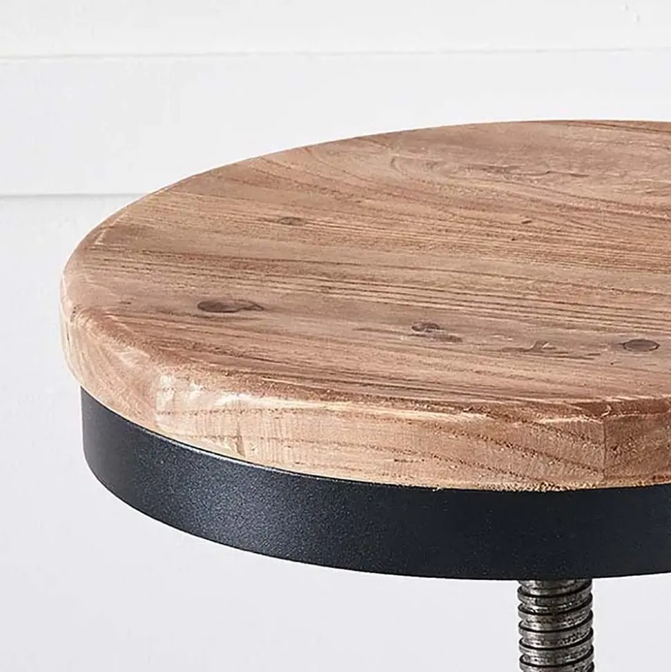 Axle Swivel Stool