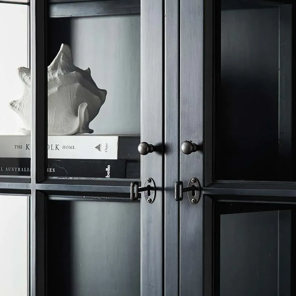 Berlin Cabinet