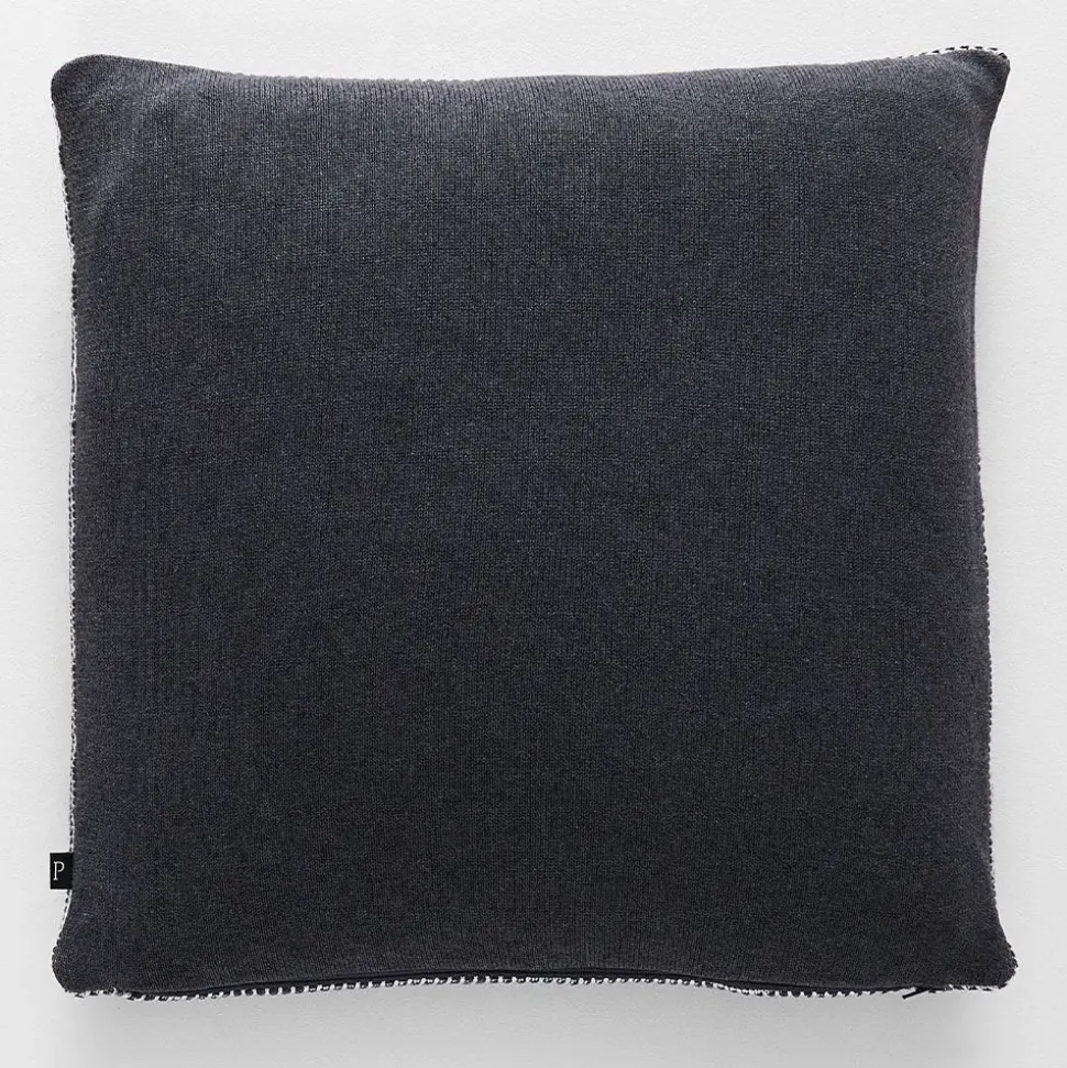 Britta Cushion 50x50