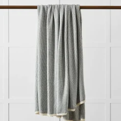 Britta Throw