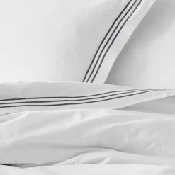 Chateau Quilt Cover - White & Dove