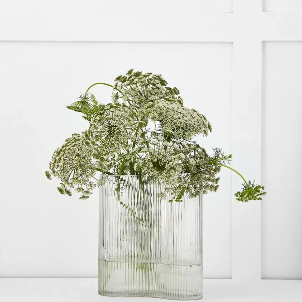 Christa Vase S