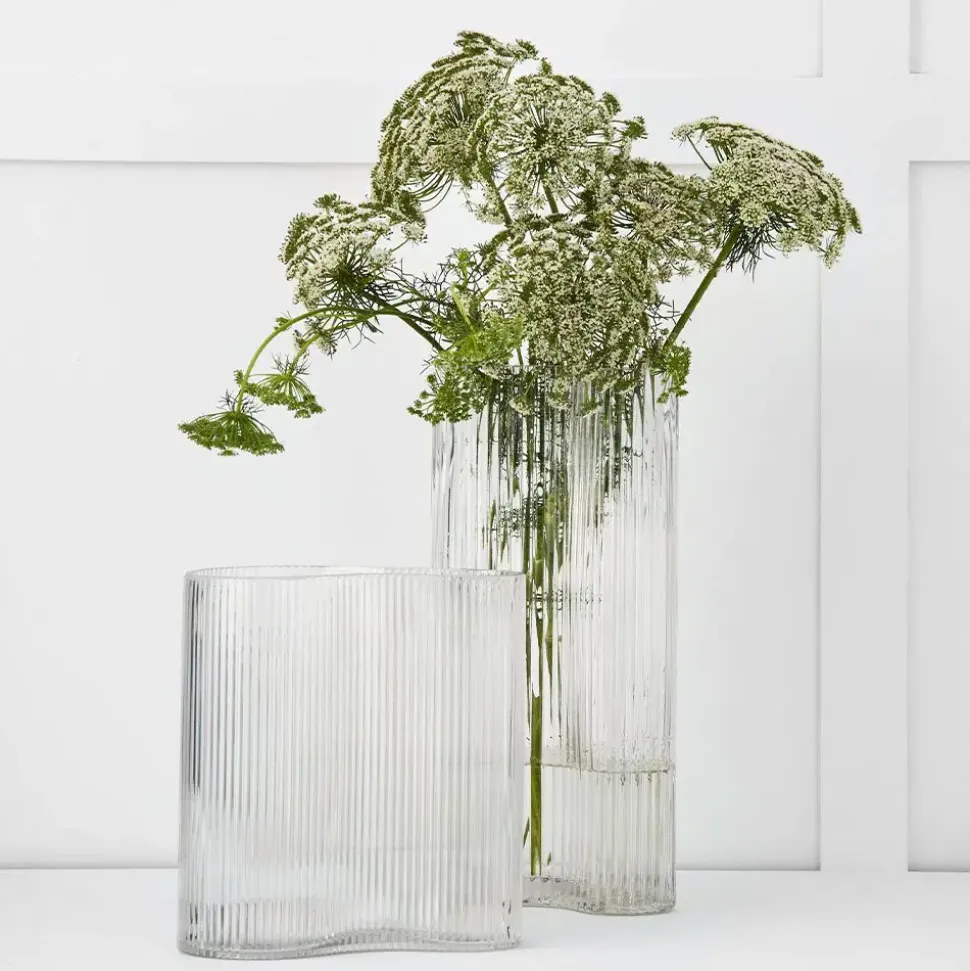 Christa Vase S