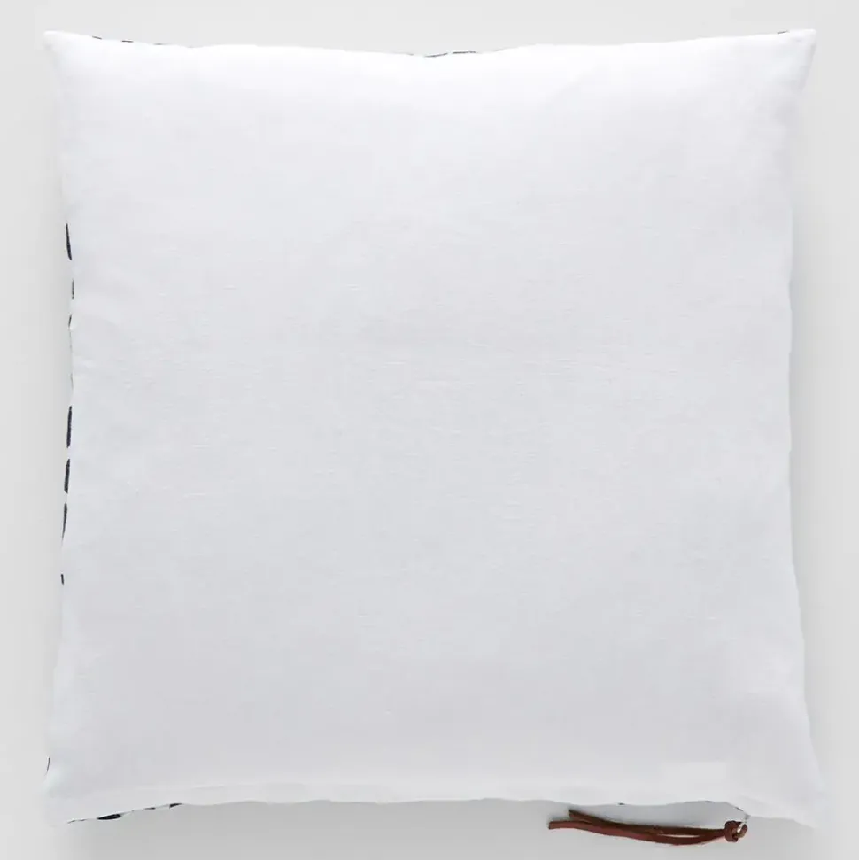 Diamond Cushion 50x50