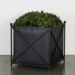 Elysees Planter