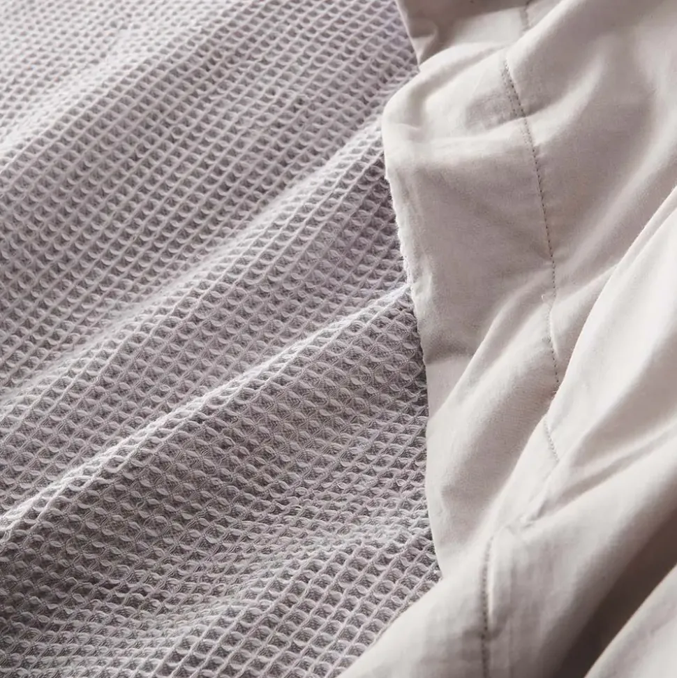 Flemish Quilt Cover - Dove