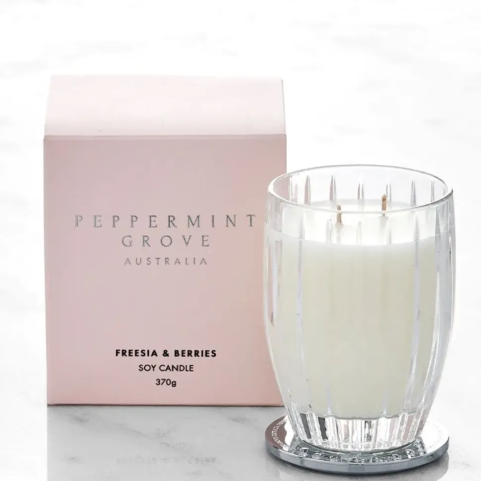 Freesia & Berries Candle