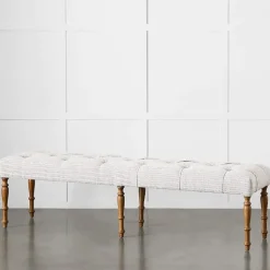 Hamlet Bench