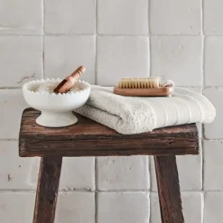 Immerse Nail Brush
