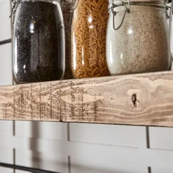 Isaac Shelf