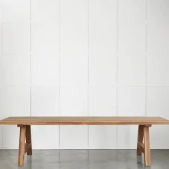 Java Table 300
