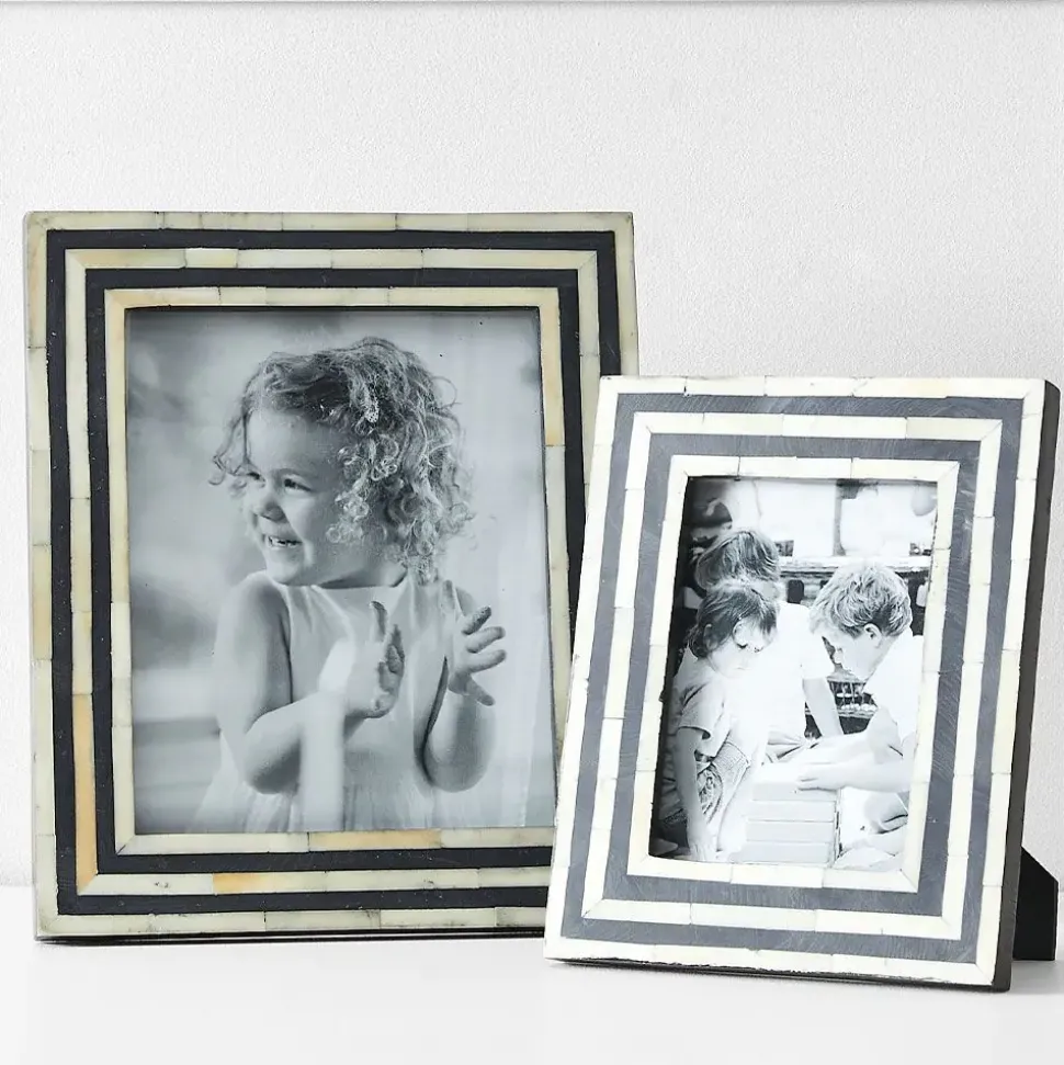 Jazzy Bone Frame