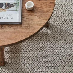 Jivika Rug - Ivory & Black