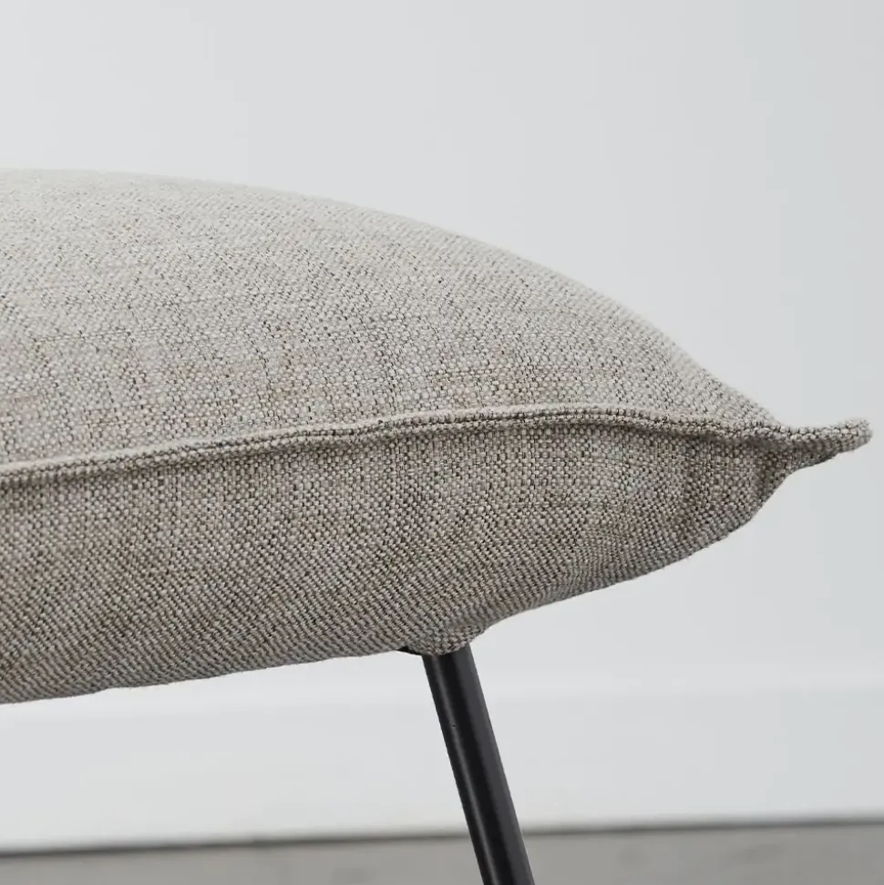 Jonas Armchair