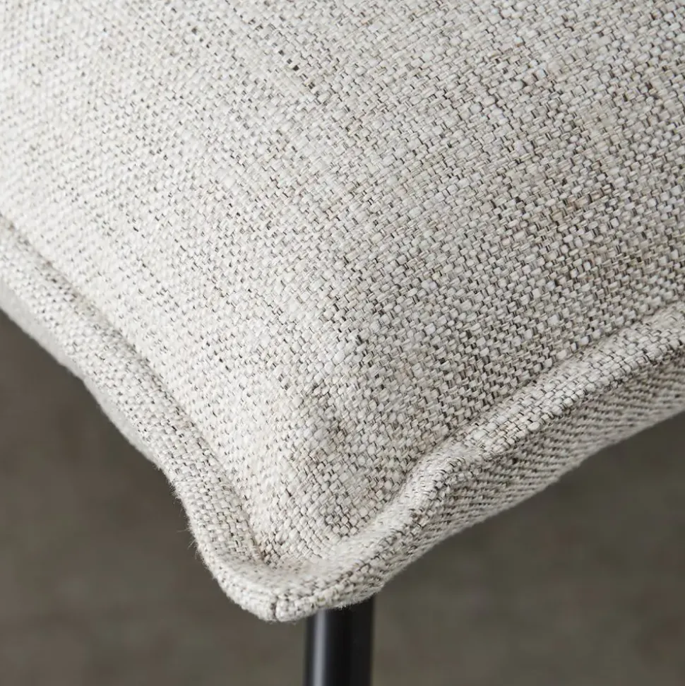 Jonas Armchair
