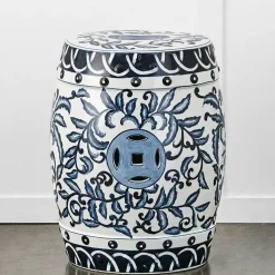 Kingdom Stool