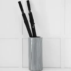 Kingdom Umbrella Stand
