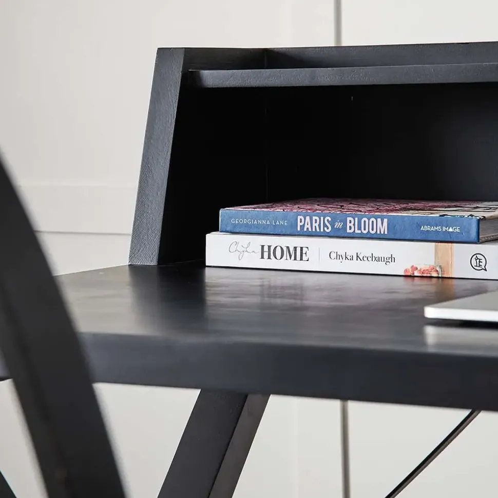 Lucia Desk