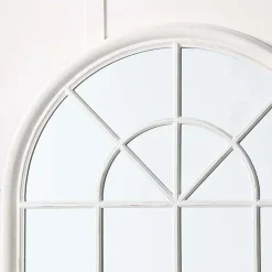 Martinique Curved Mirror