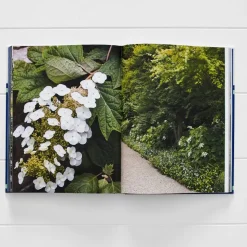 Paul Bangay Big Garden Design
