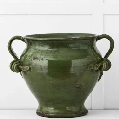 Pelike Urn