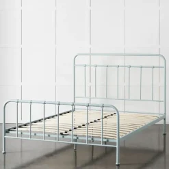 Quinn Queen Bed
