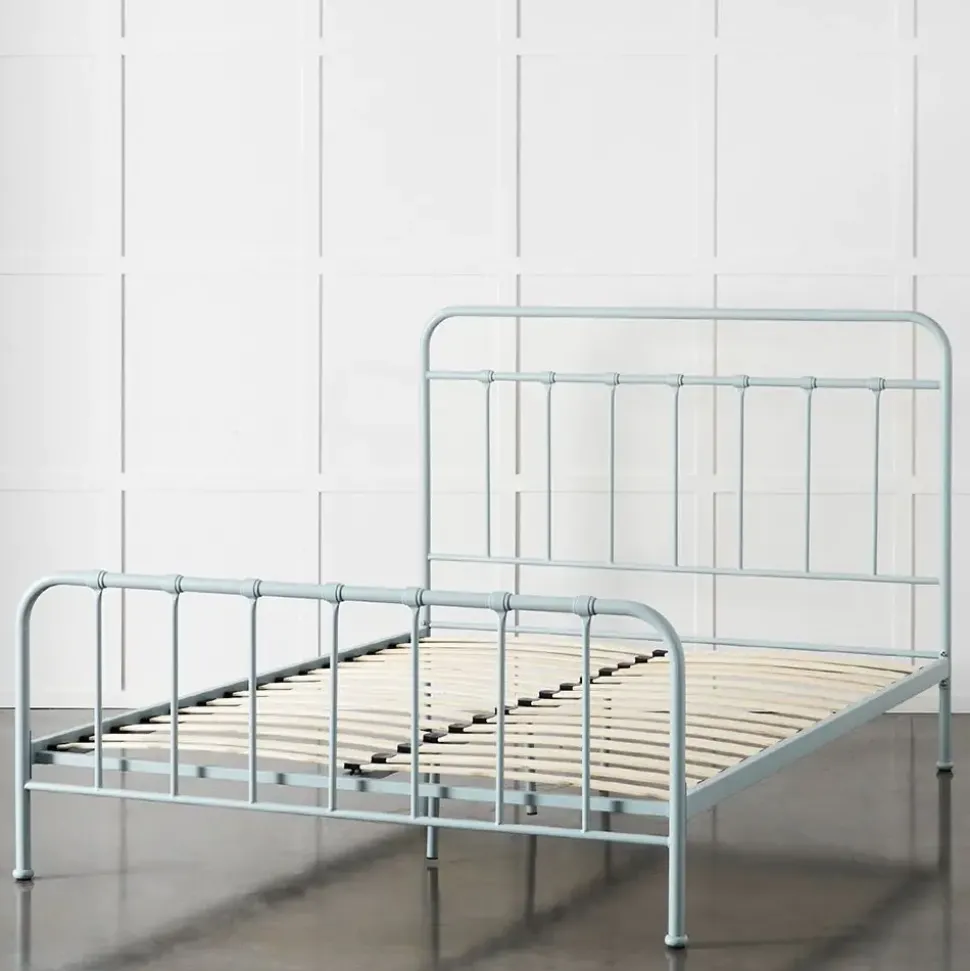 Quinn Queen Bed