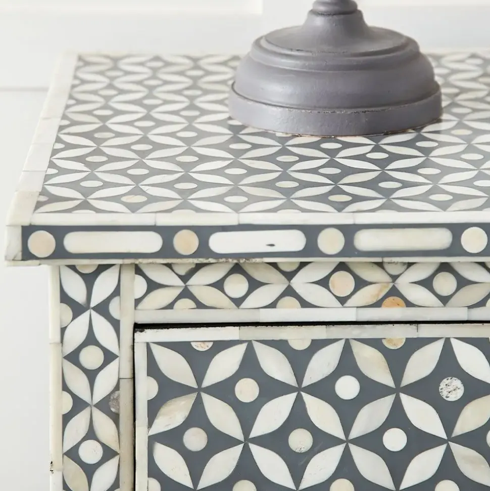Richardson Bedside Table