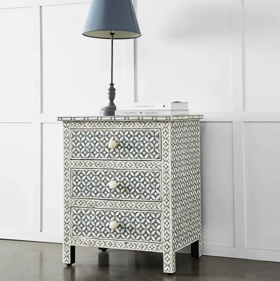 Richardson Bedside Table