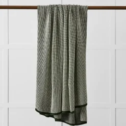 Sia Throw