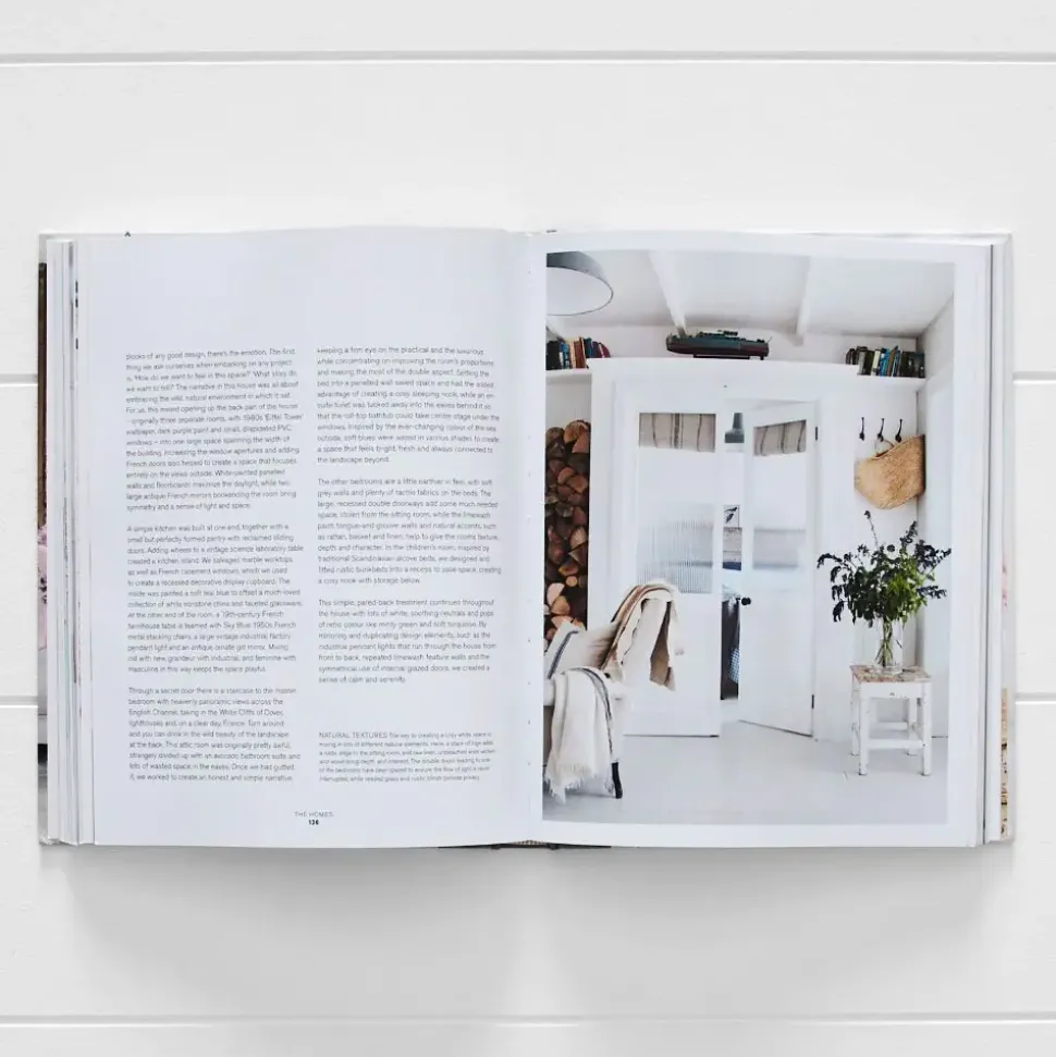 The Romantic Minimalist