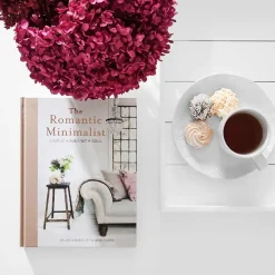 The Romantic Minimalist