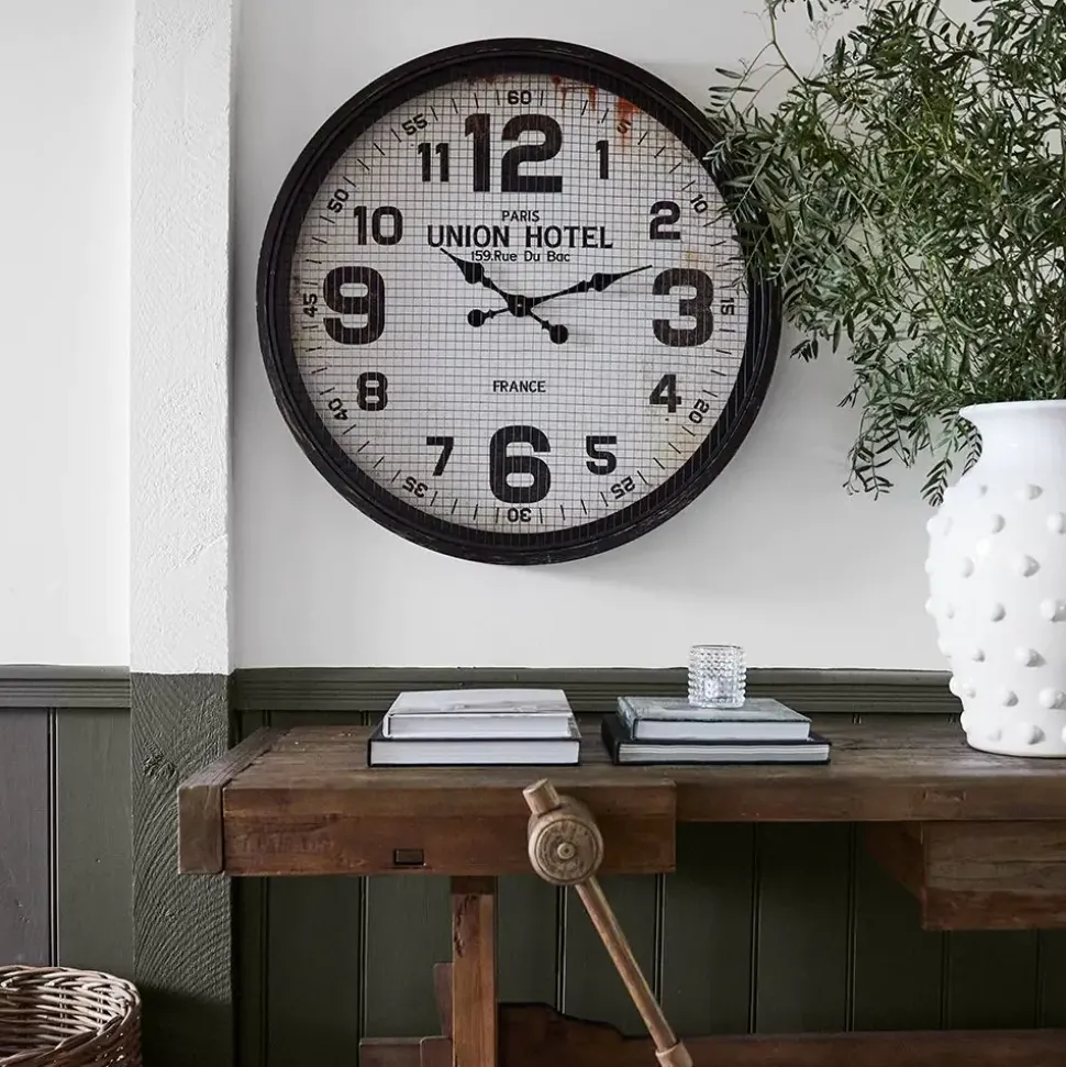 Union Hotel Clock