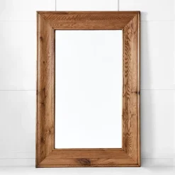 Villa Mirror